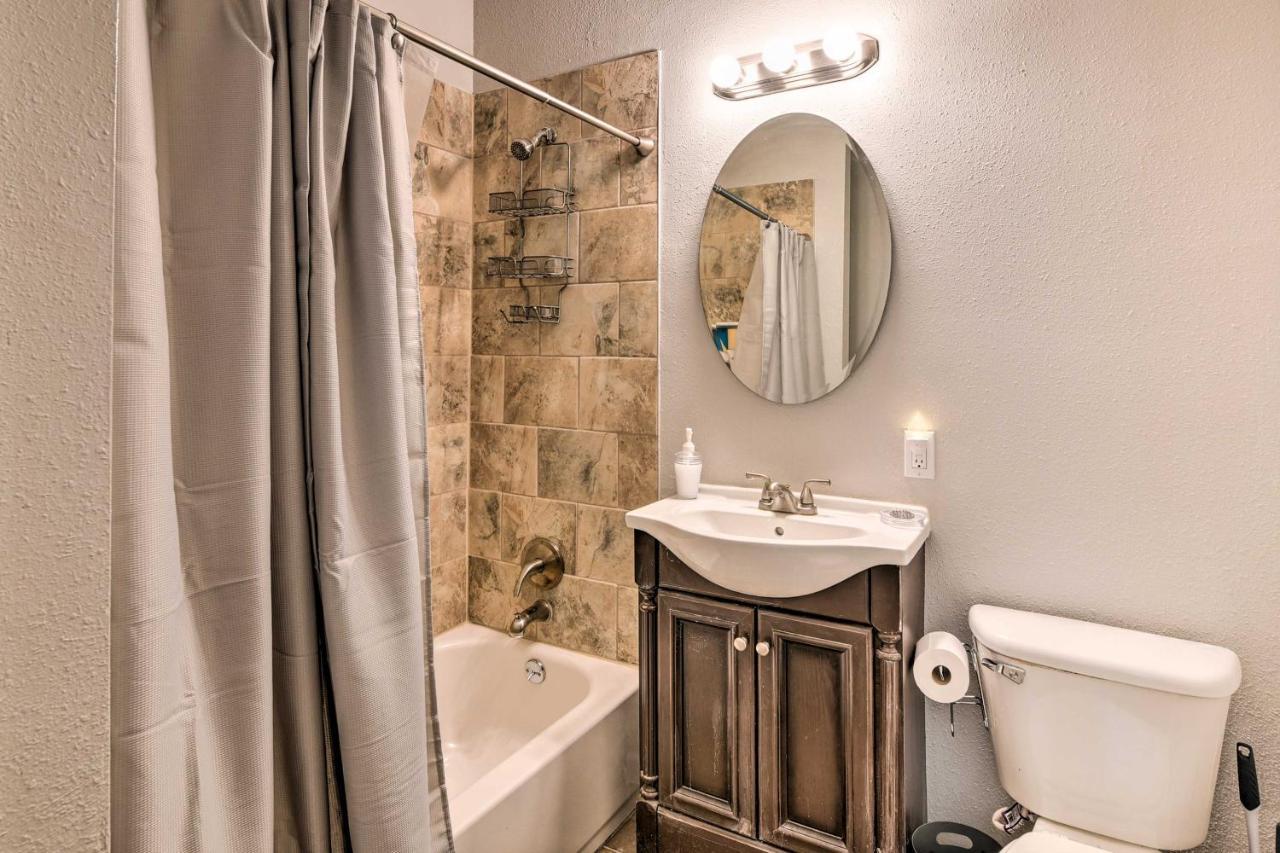 Cozy Galveston Apartment - Walk To Beach And Dining Exterior foto